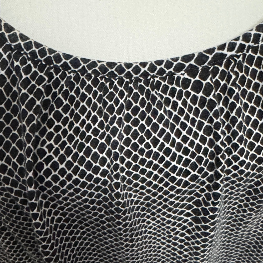 Michael Kors Cotton Pullover 3/4 Bell Sleeve Snakeskin Print Blouse Sz 2x/3x - Picture 5 of 8